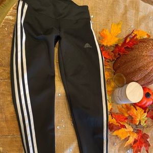 Adidas leggings